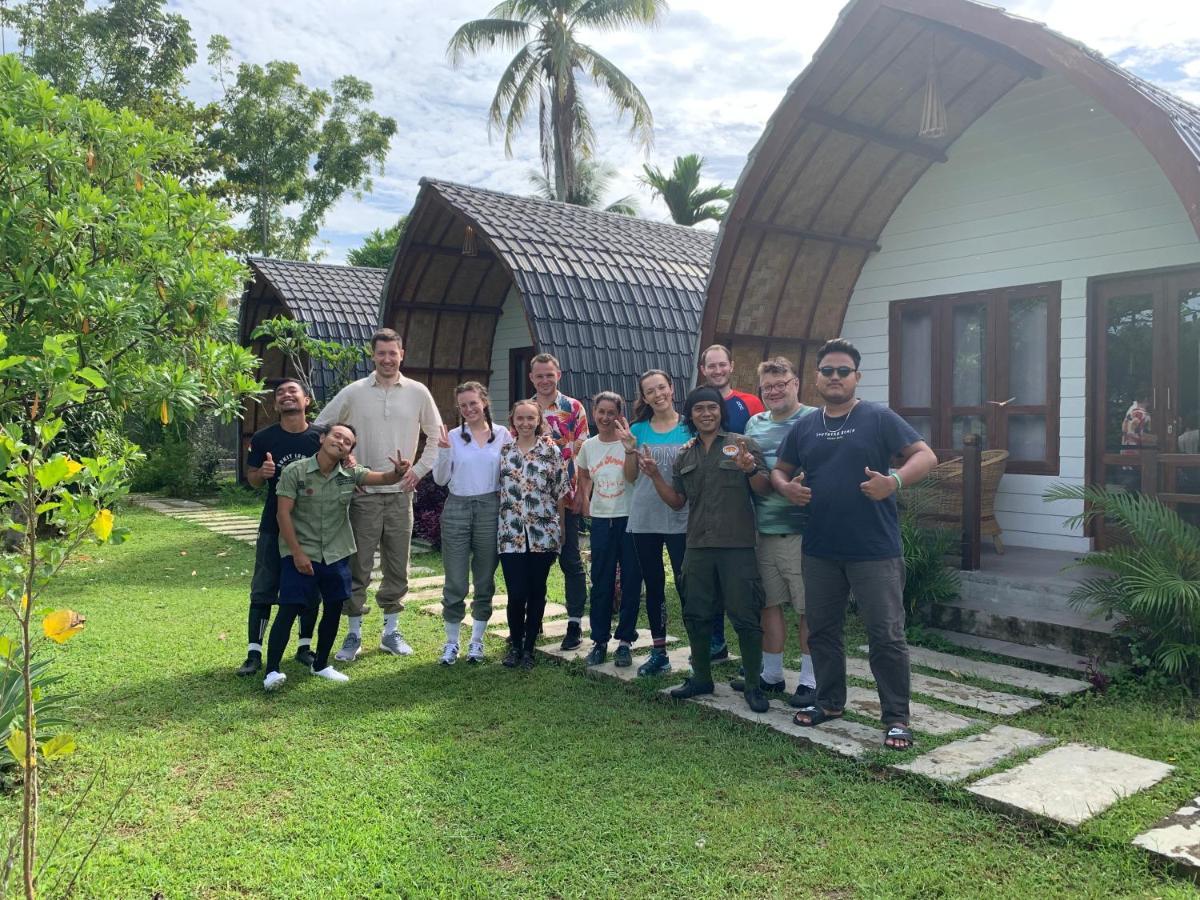 Gino's Place - Bungalows&Restaurant Bukit Lawang Exterior foto