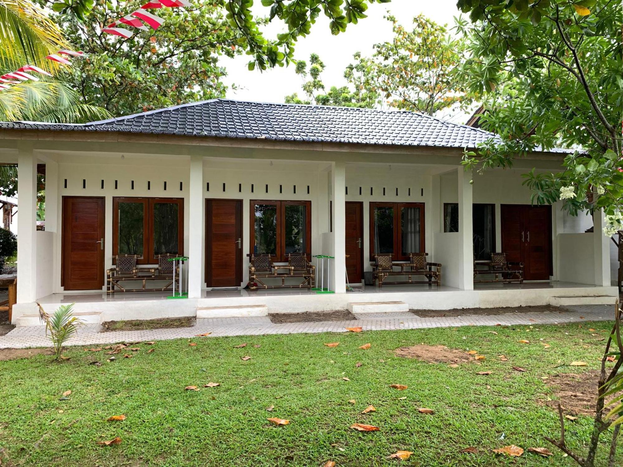 Gino's Place - Bungalows&Restaurant Bukit Lawang Exterior foto
